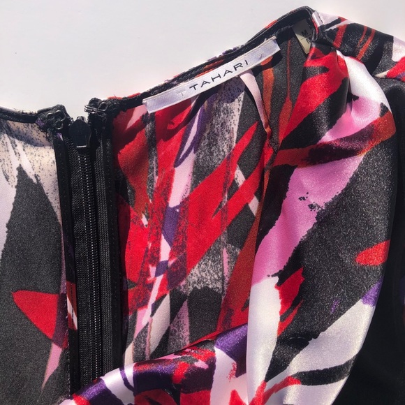 Tahari Cowl Neck Shell Top - Picture 3 of 4